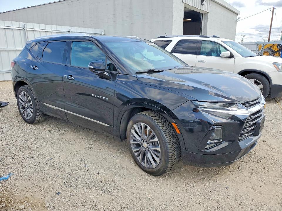 Photo 4 from auction – 2020 CHEVROLET BLAZER with VIN 3GNKBLRS4LS580382