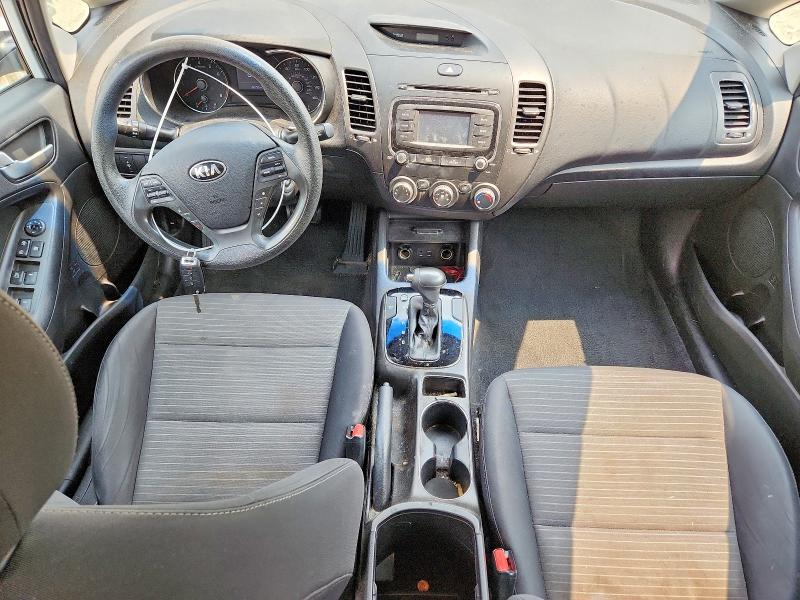 Photo 8 from auction – 2018 KIA FORTE with VIN 3KPFL4A72JE169479