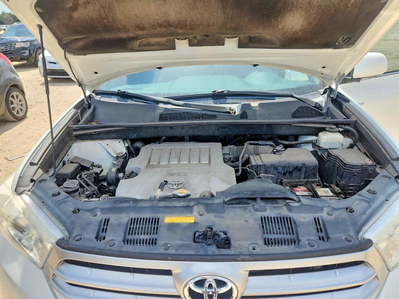 Photo 12 from auction – 2013 TOYOTA HIGHLANDER with VIN 5TDYK3EH4DS125678