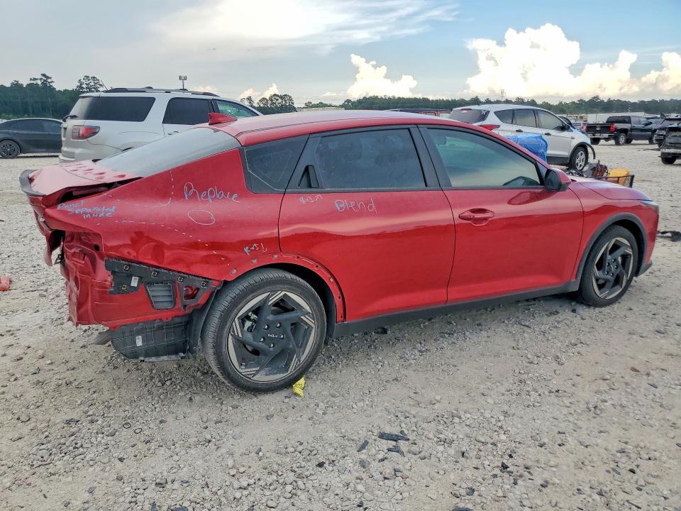 Photo 3 from auction – 2025 KIA K4 with VIN 3KPFU4DE1SE196875
