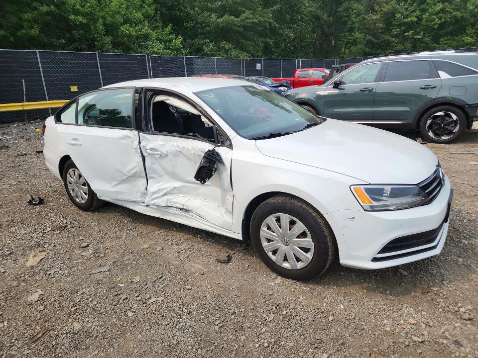Photo 4 from auction – 2016 VOLKSWAGEN JETTA with VIN 3VW267AJ8GM393449