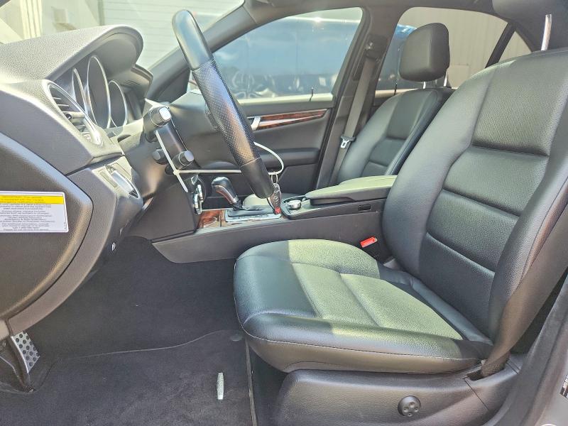 Photo 7 from auction – 2013 MERCEDES-BENZ C with VIN WDDGF8AB0DA786870