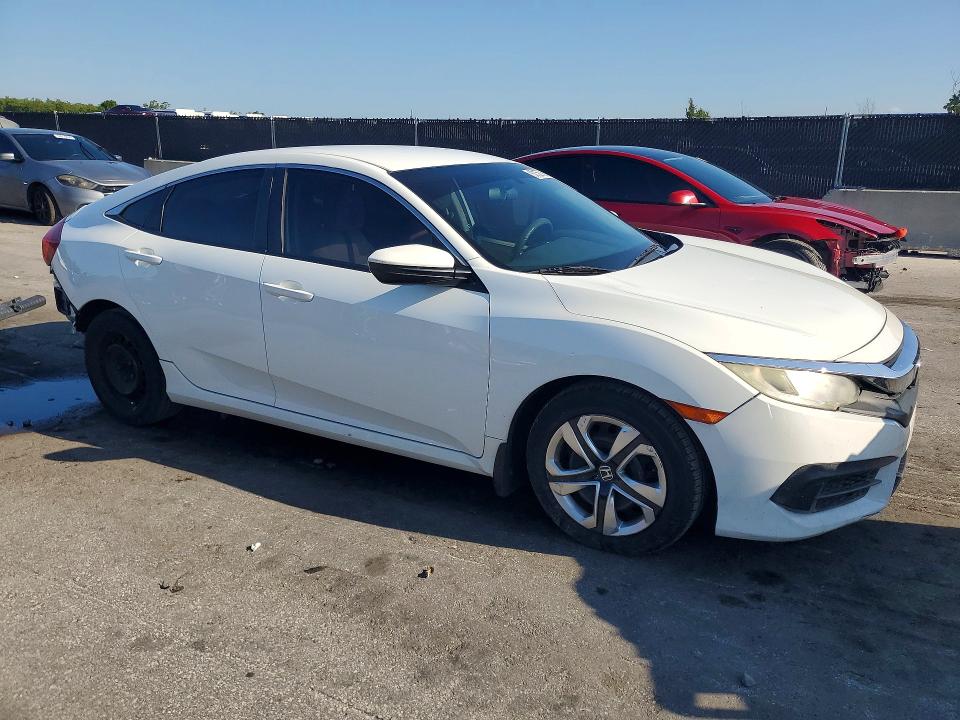 Photo 4 from auction – 2016 HONDA CIVIC with VIN 19XFC2F52GE024849