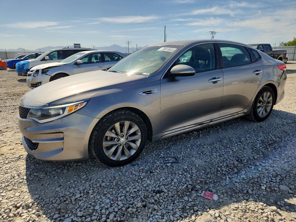 KIA OPTIMA 2017 with VIN 5XXGT4L30HG162210 - Photo from auction