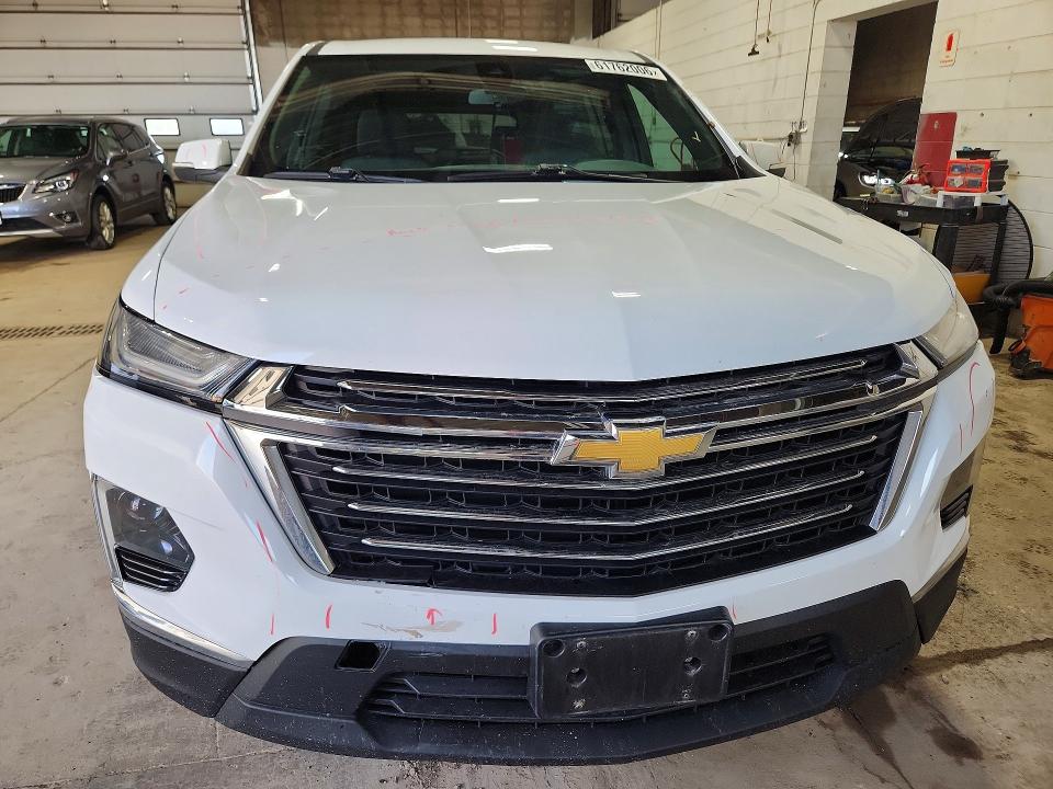 Photo 5 from auction – 2022 CHEVROLET TRAVERSE with VIN 1GNEVGKW2NJ166742