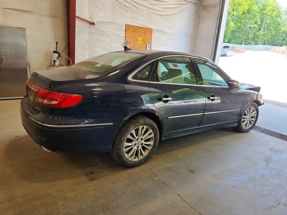 صورة رقم 3 من المزاد - 2011 HYUNDAI AZERA مع VIN KMHFC4DF9BA537272