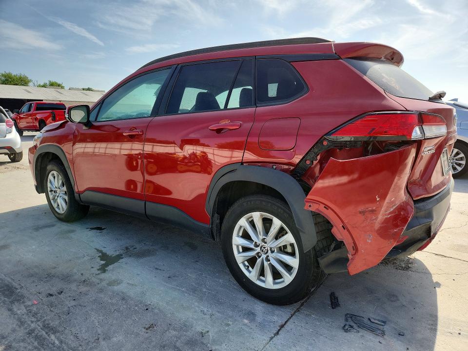 Photo 2 from auction – 2022 TOYOTA COROLLA CROSS with VIN 7MUCAAAG4NV026235