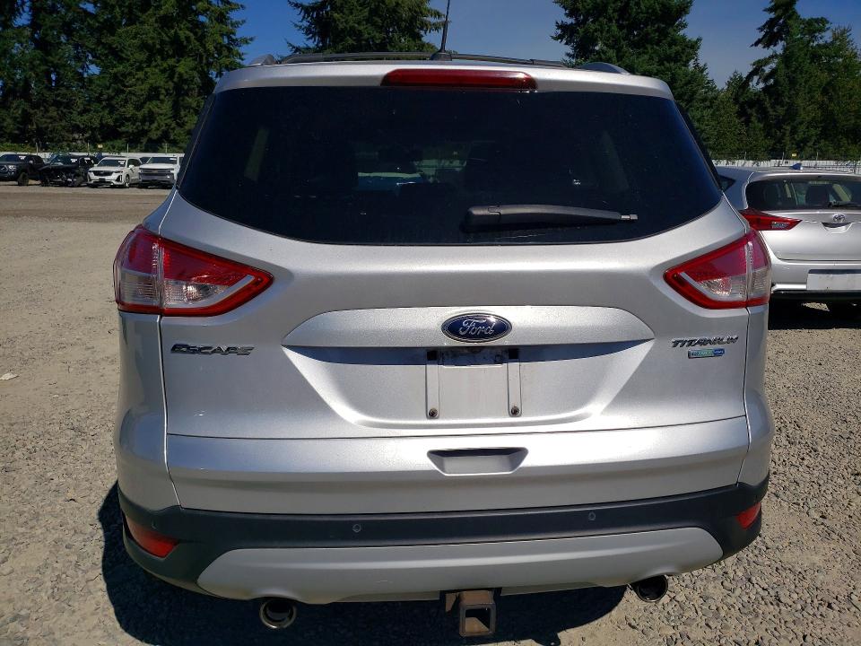 Photo 6 from auction – 2013 FORD ESCAPE with VIN 1FMCU9J95DUB84252