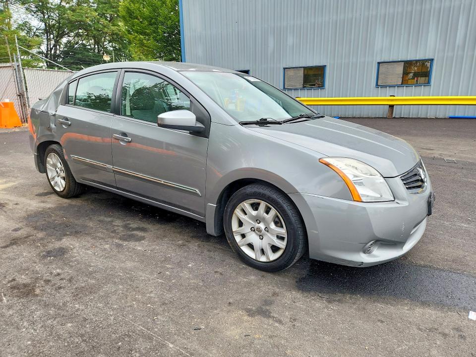 Photo 4 from auction – 2011 NISSAN SENTRA with VIN 3N1AB6AP0BL638741