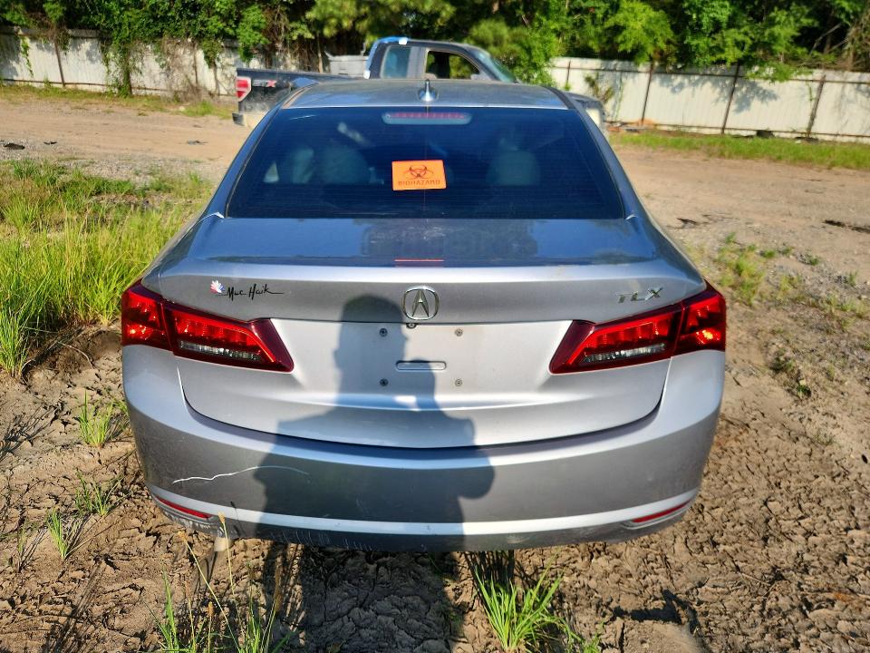 Photo 6 from auction – 2015 ACURA TLX with VIN 19UUB1F3XFA002975