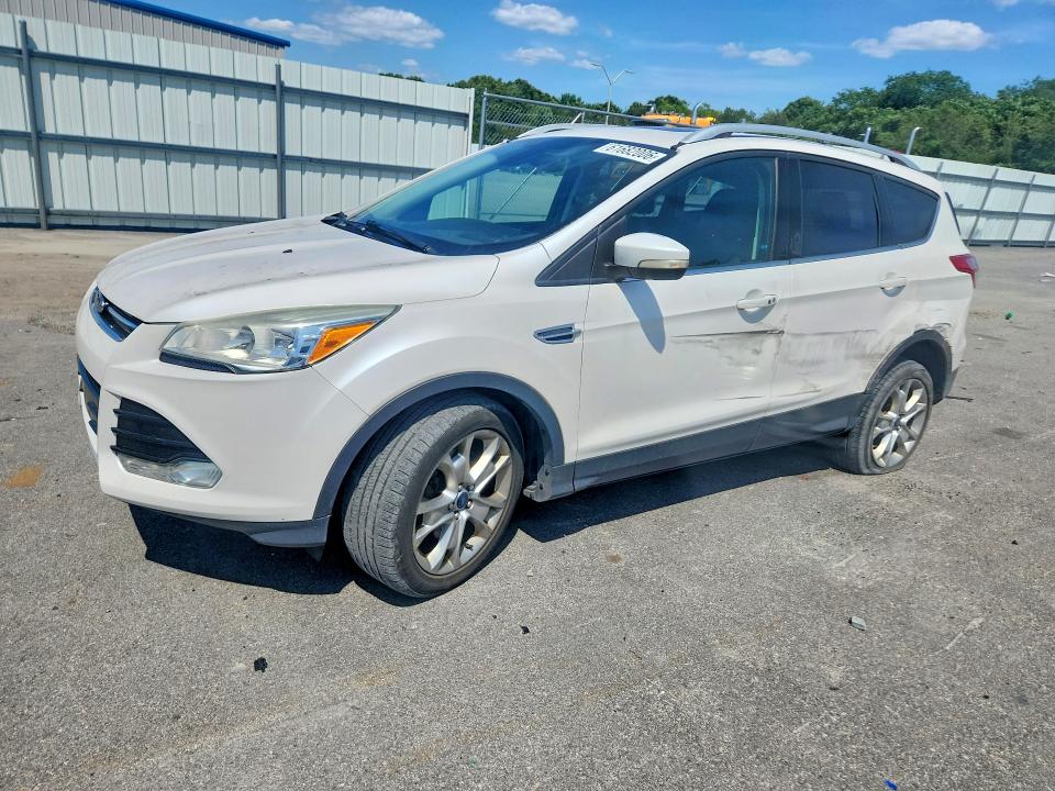 FORD ESCAPE 2014 with VIN 1FMCU9J93EUD82149 - Photo from auction