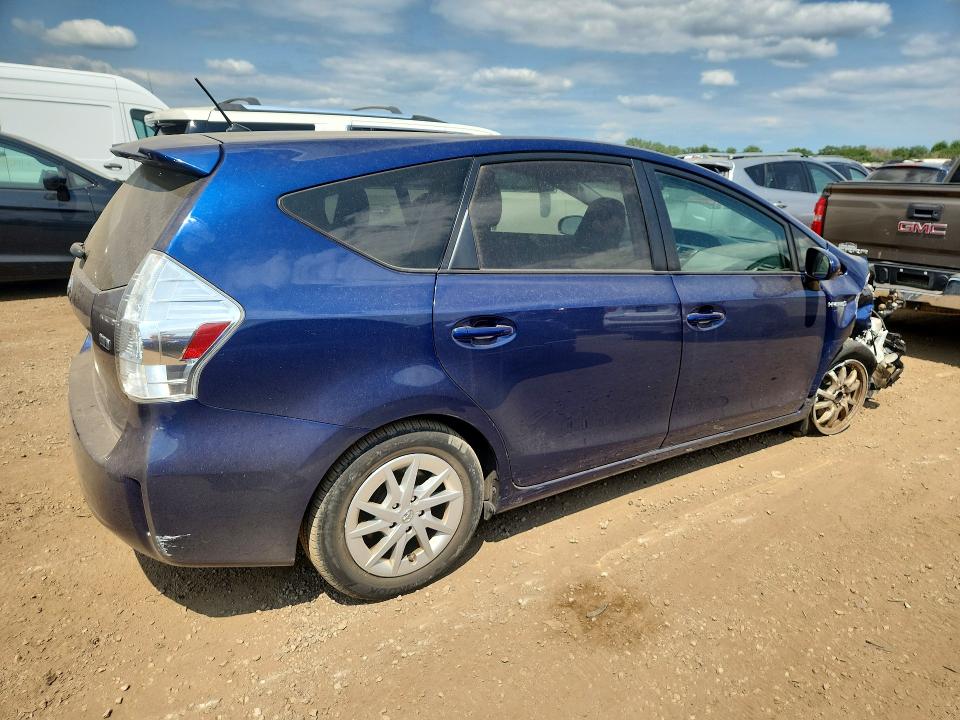Photo 3 from auction – 2012 TOYOTA PRIUS V with VIN JTDZN3EU0C3179097
