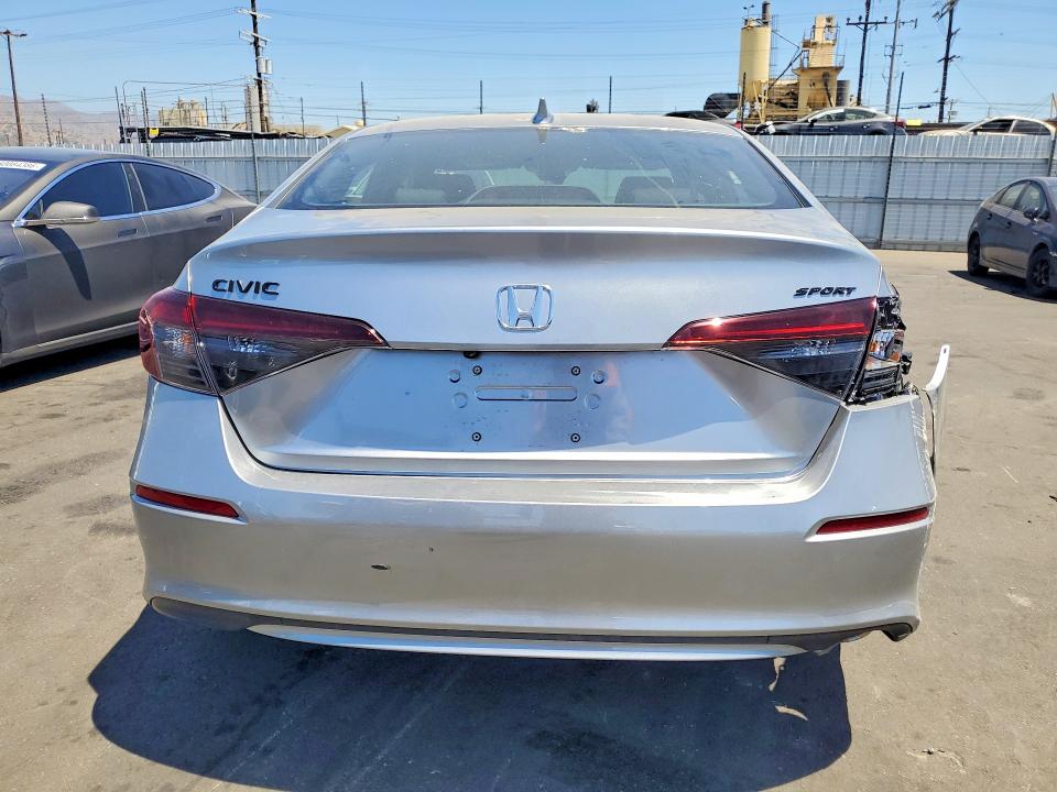 Photo 6 from auction – 2026 HONDA CIVIC with VIN 2HGFE2F58TH573756