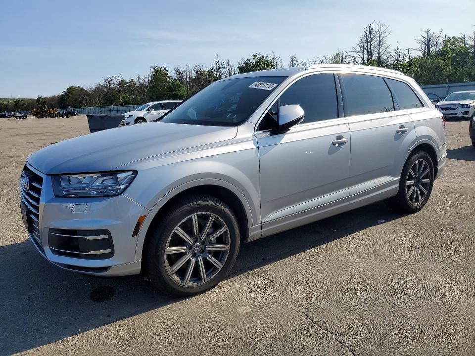AUDI Q7 2019 with VIN WA1LAAF70KD001417 - Photo from auction