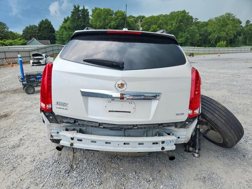 Photo 6 from auction – 2015 CADILLAC SRX with VIN 3GYFNDE34FS608539