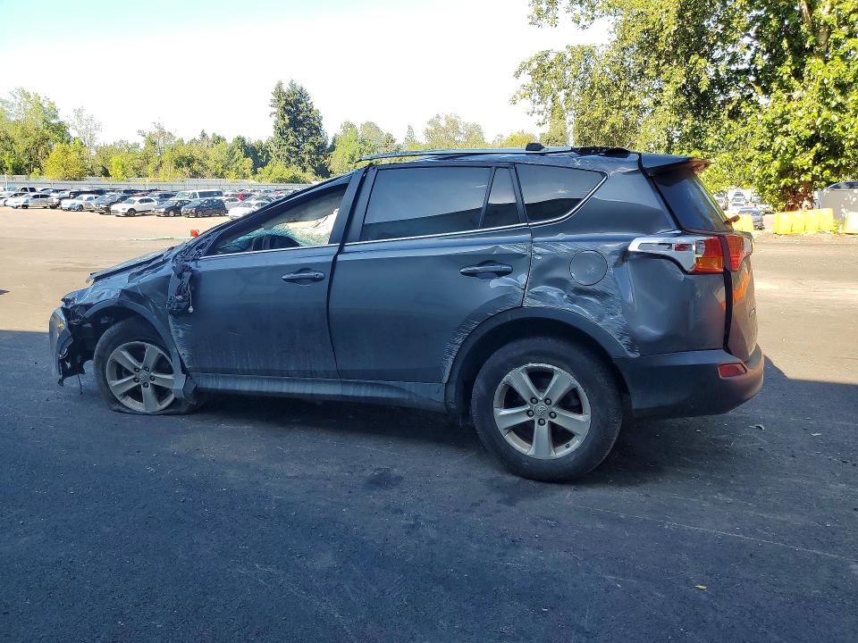 Photo 2 from auction – 2013 TOYOTA RAV4 with VIN 2T3RFREV9DW115874