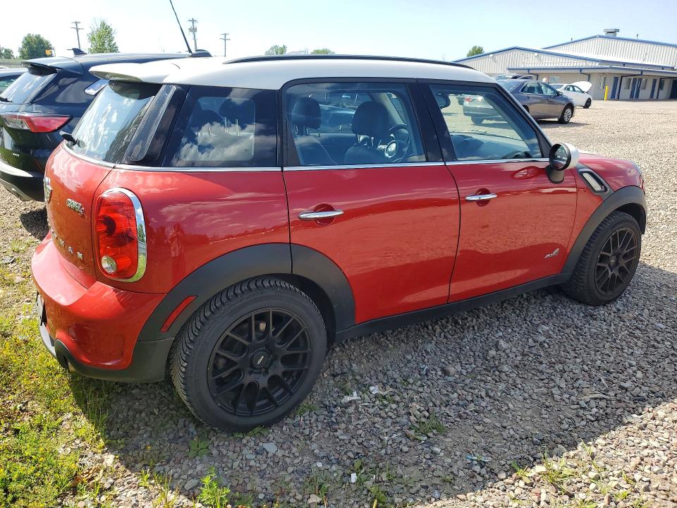 Photo 3 from auction – 2013 MINI COUNTRYMAN with VIN WMWZC5C55DWM16404