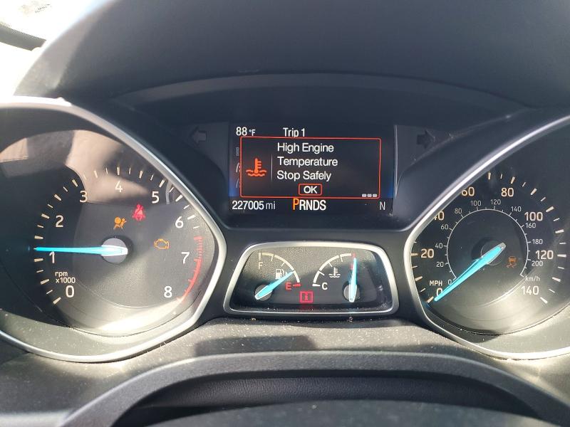 Photo 9 from auction – 2017 FORD ESCAPE with VIN 1FMCU0GD4HUA68831