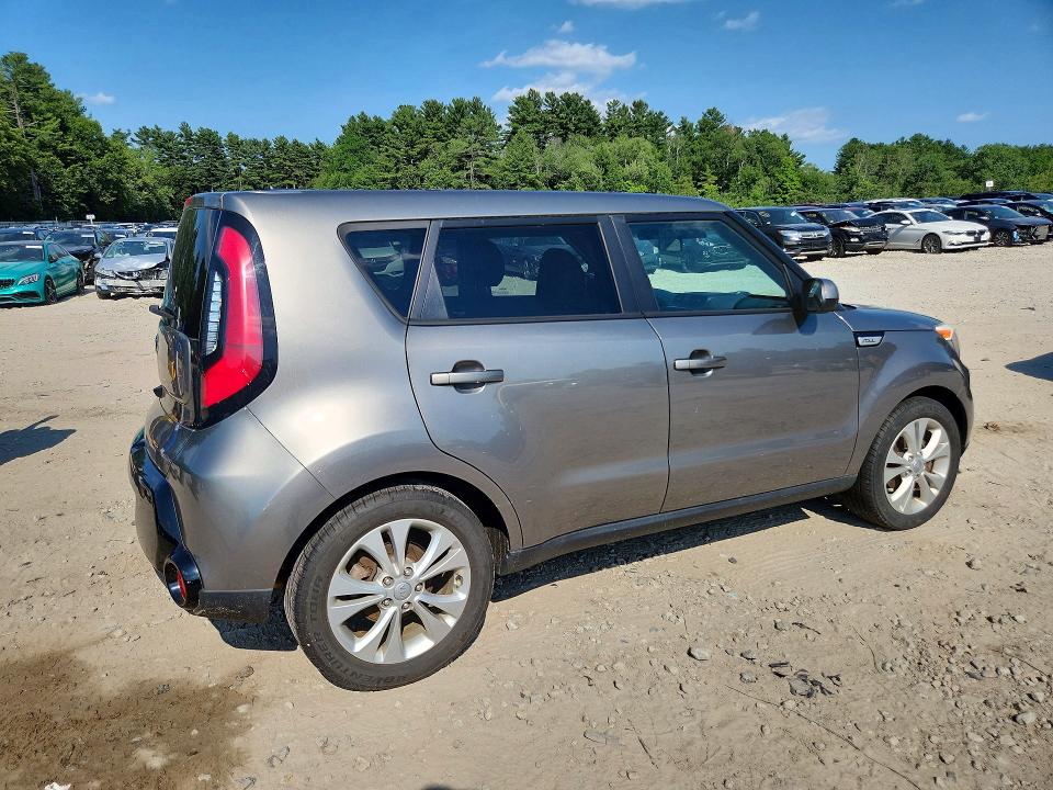 Photo 3 from auction – 2016 KIA SOUL with VIN KNDJP3A53G7296631