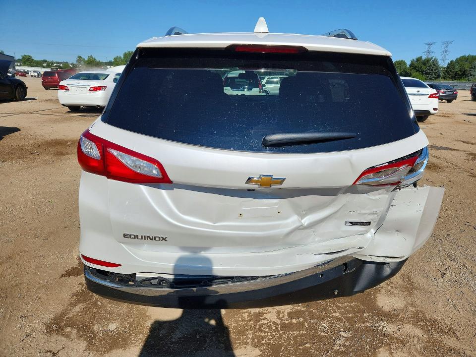 Photo 6 from auction – 2018 CHEVROLET EQUINOX with VIN 2GNAXMEV4J6106852