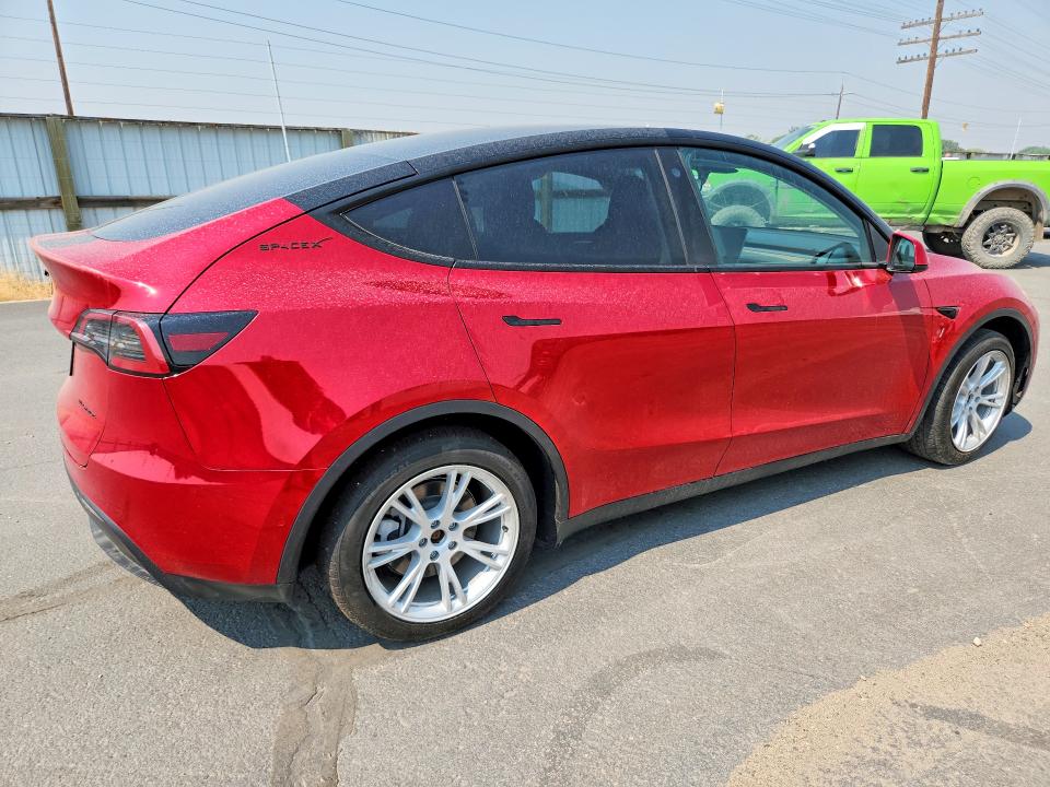 Photo 3 from auction – 2022 TESLA MODEL Y with VIN 7SAYGAEE9NF545134
