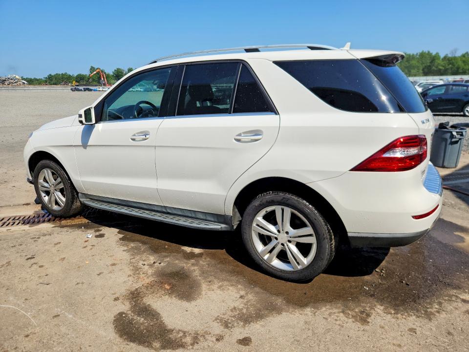 Photo 2 from auction – 2015 MERCEDES-BENZ ML with VIN 4JGDA5HB0FA519498