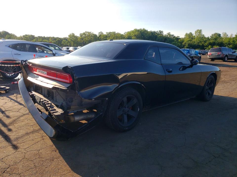 Photo 3 from auction – 2013 DODGE CHALLENGER with VIN 2C3CDYAG0DH510480