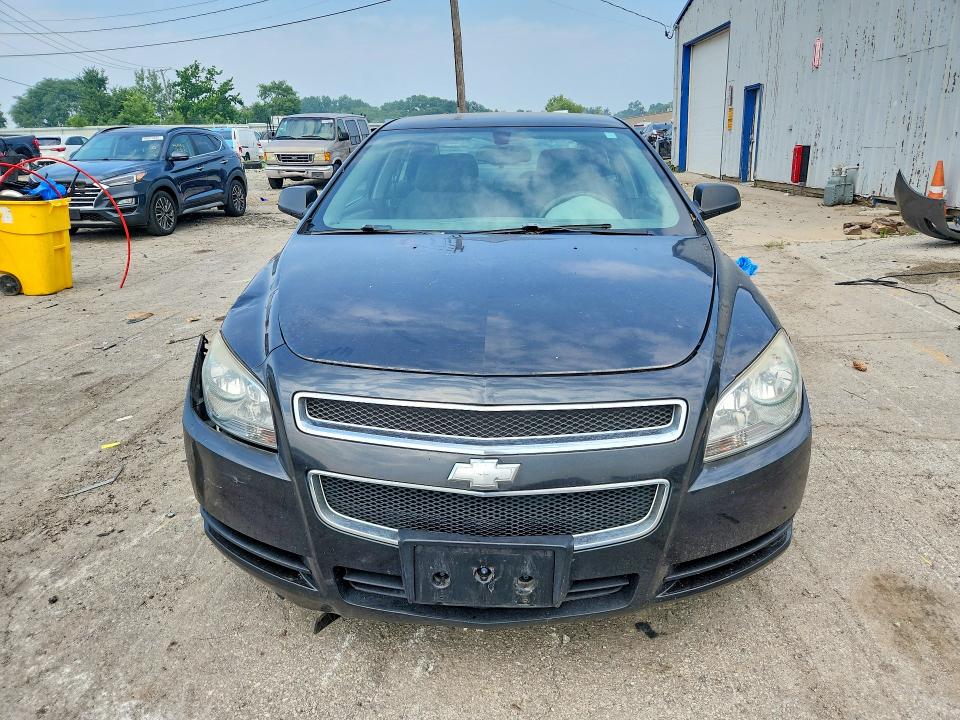 Photo 5 from auction – 2011 CHEVROLET MALIBU with VIN 1G1ZB5E11BF116980