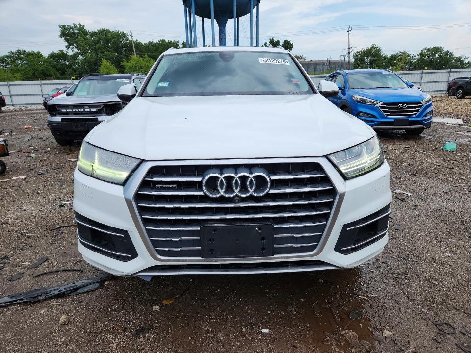 Photo 5 from auction – 2019 AUDI Q7 with VIN WA1LHAF77KD017853