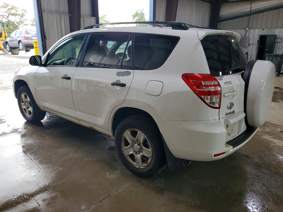 Photo 2 from auction – 2011 TOYOTA RAV4 with VIN JTMBF4DV5B5042920