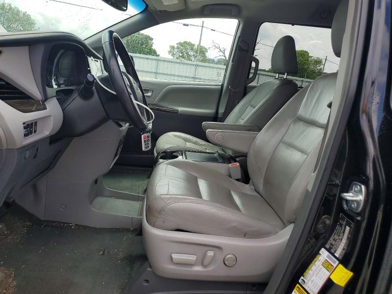 Photo 7 from auction – 2016 TOYOTA SIENNA with VIN 5TDYK3DC8GS696911