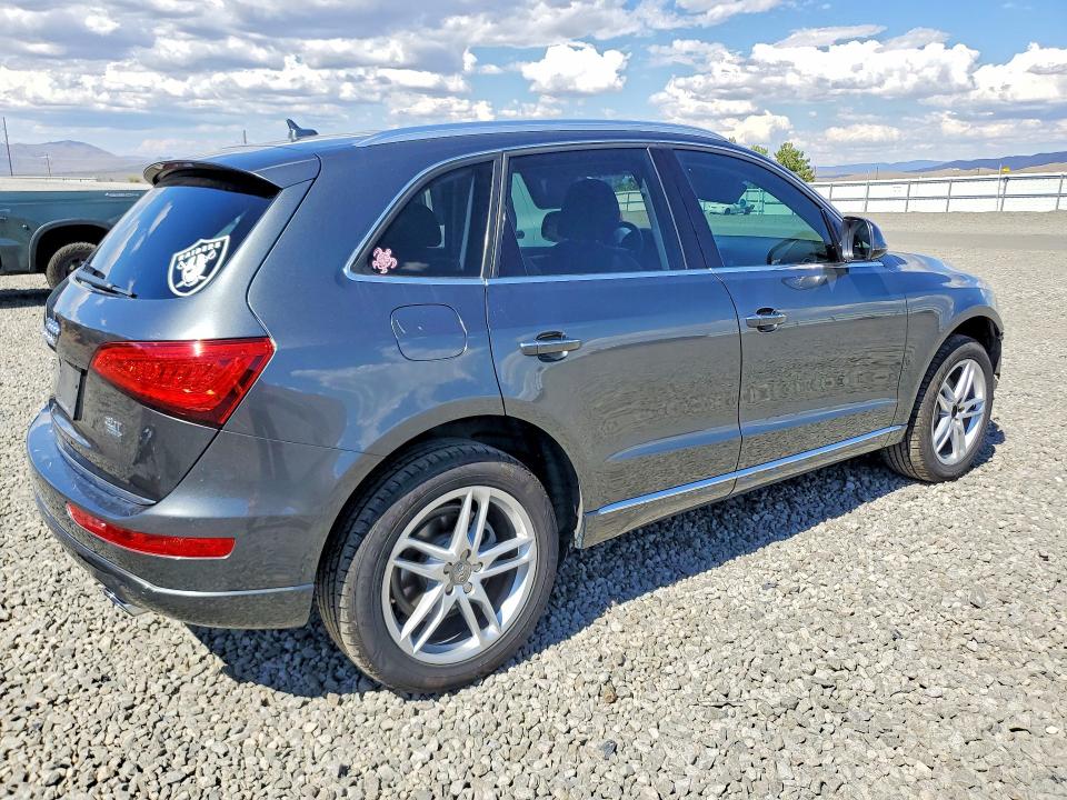 Photo 3 from auction – 2017 AUDI Q5 with VIN WA1C2AFP0HA069840
