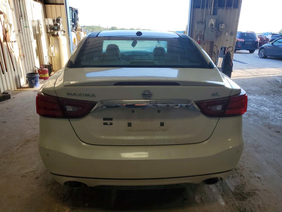 Photo 6 from auction – 2017 NISSAN MAXIMA with VIN 1N4AA6AP8HC374081