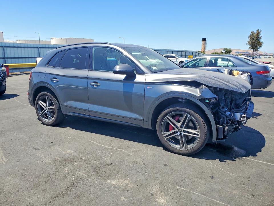 Photo 4 from auction – 2024 AUDI Q5 E with VIN WA1E2AFY0R2078678