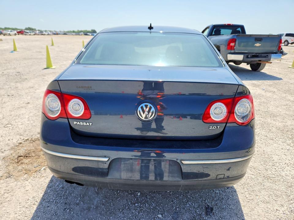 Photo 6 from auction – 2008 VOLKSWAGEN PASSAT with VIN WVWAK73C18E072112