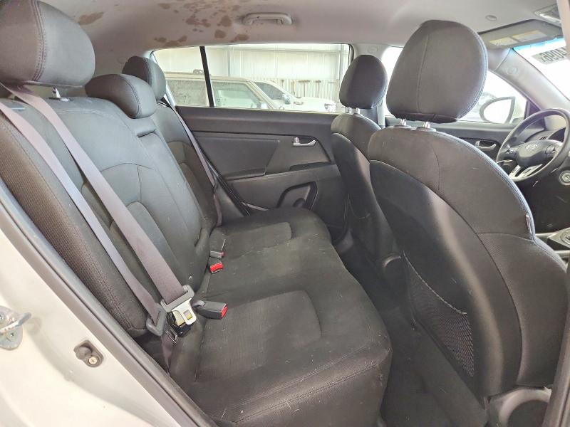Photo 11 from auction – 2011 KIA SPORTAGE with VIN KNDPBCA29B7083934