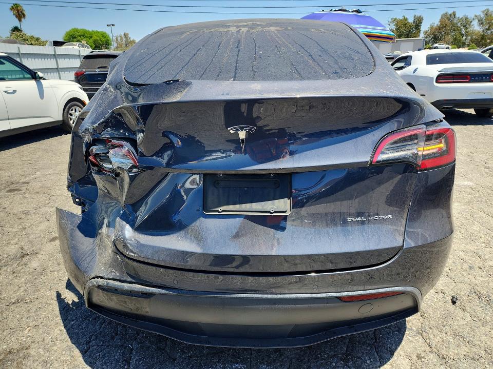 Photo 6 from auction – 2021 TESLA MODEL  Y with VIN 5YJYGDEEXMF145323