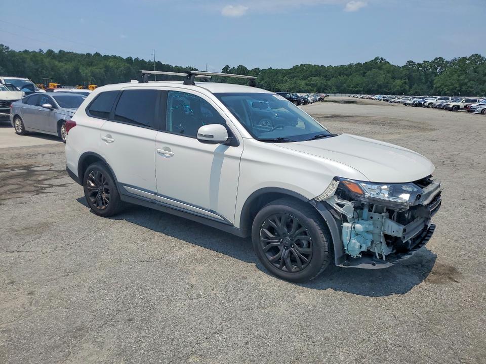 Zdjęcie 4 z aukcji – 2017 MITSUBISHI OUTLANDER z VIN JA4AZ3A35HZ070700
