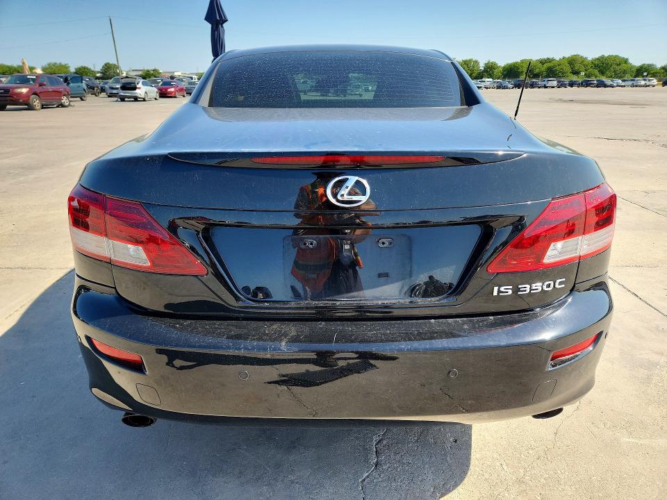 Photo 6 from auction – 2014 LEXUS IS with VIN JTHFE2C25E2510150