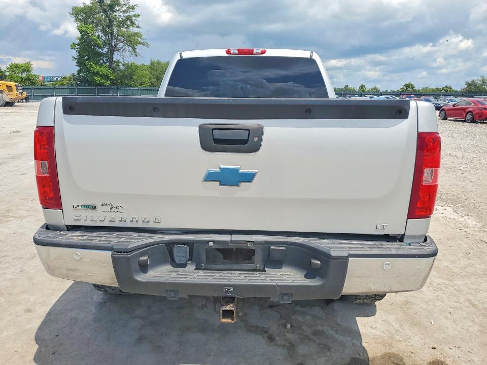 Foto 6 de la subasta – 2011 CHEVROLET SILVERADO con VIN 1GCRKSE37BZ282961