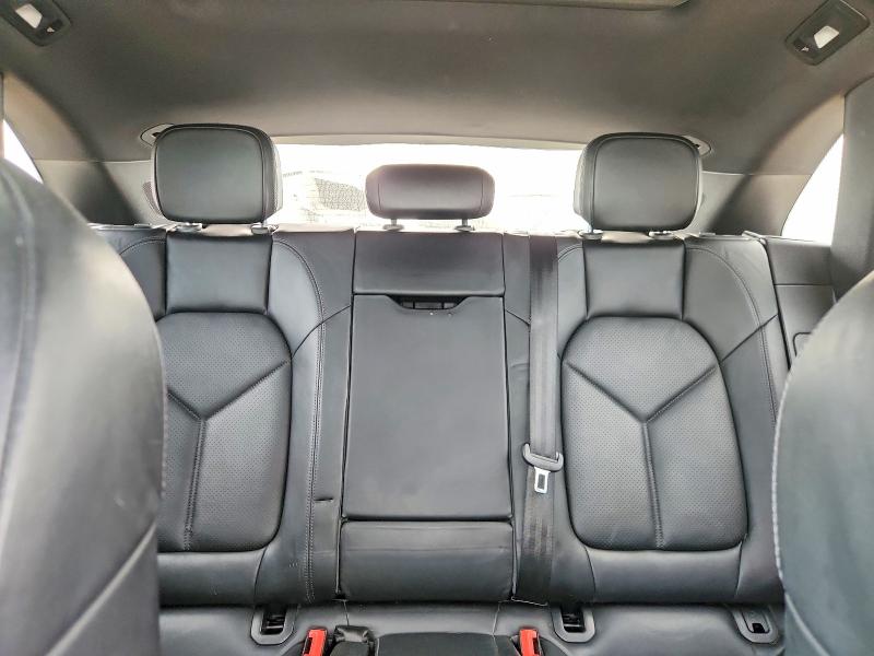 Photo 10 from auction – 2015 PORSCHE MACAN with VIN WP1AB2A59FLB50828