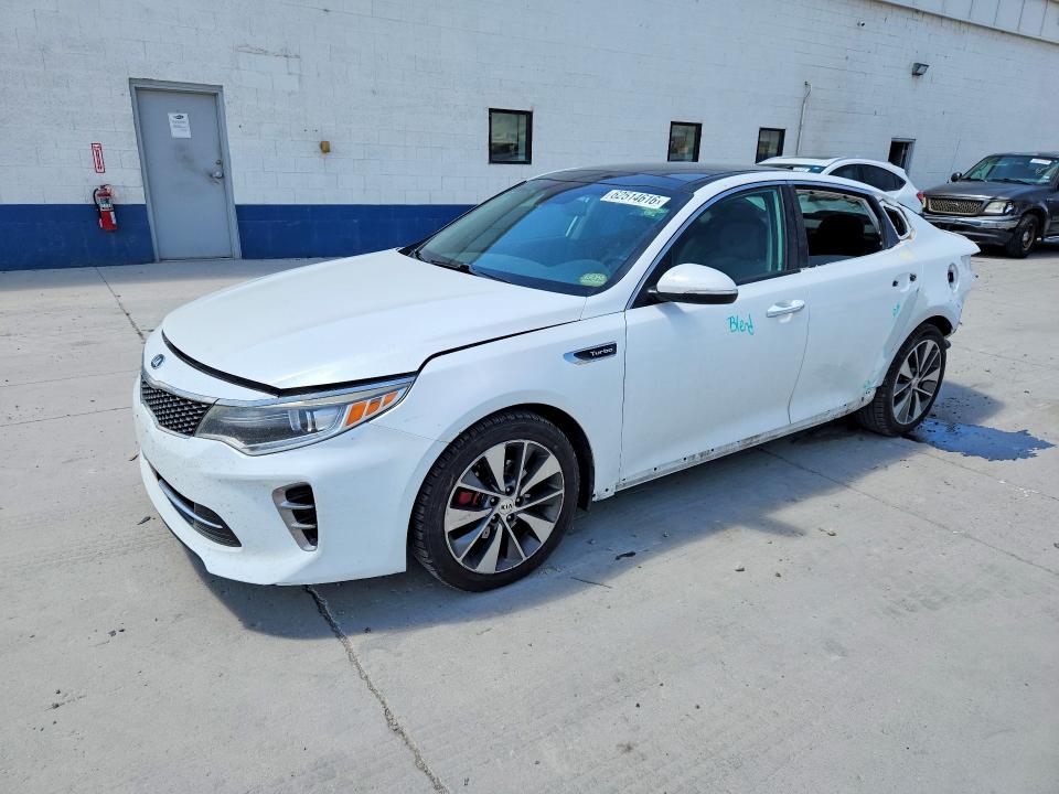 KIA OPTIMA 2016 with VIN 5XXGW4L20GG079602 - Photo from auction