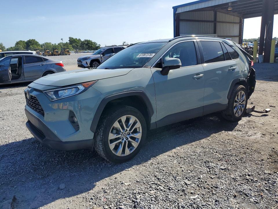 Photo 1 from auction – 2021 TOYOTA RAV4 with VIN 2T3C1RFV8MW138632