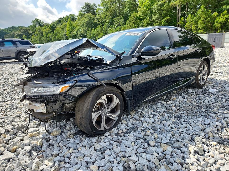 HONDA ACCORD 2018 with VIN 1HGCV1F4XJA080225 - Photo from auction