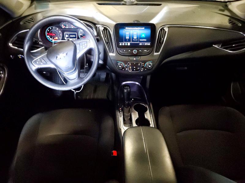 Photo 8 from auction – 2019 CHEVROLET MALIBU with VIN 1G1ZD5ST0KF134872