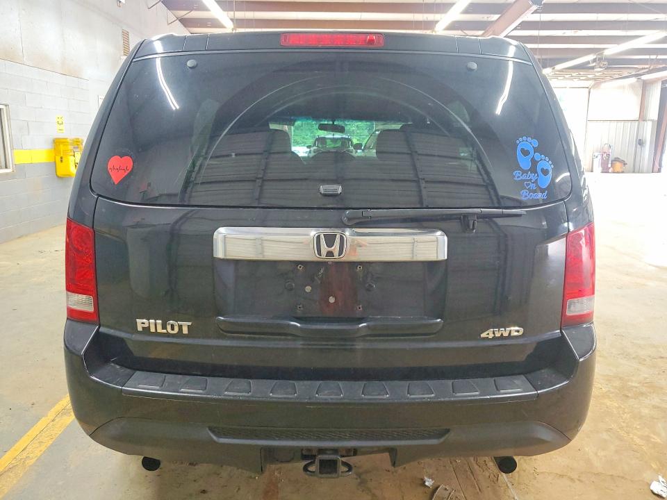 Photo 6 from auction – 2014 HONDA PILOT with VIN 5FNYF4H26EB054653