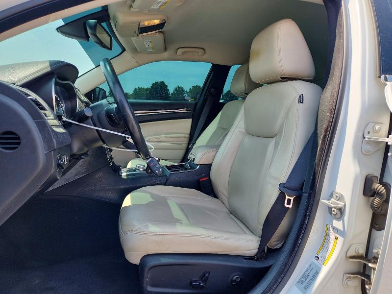 Photo 7 from auction – 2015 CHRYSLER 300 with VIN 2C3CCAAG0FH766602