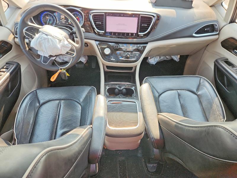 Снимка 8 от търг – 2023 CHRYSLER PACIFICA с VIN 2C4RC1GG6PR520405