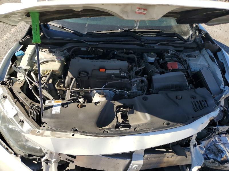 Photo 11 from auction – 2018 HONDA CIVIC with VIN 2HGFC2F71JH577250