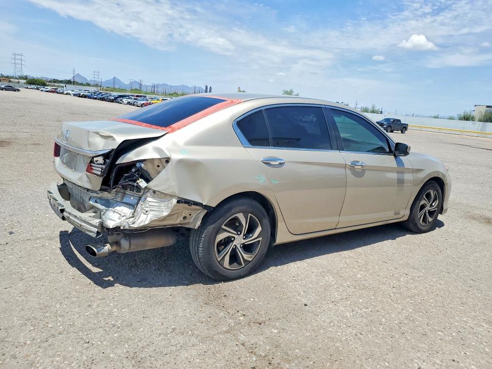 Photo 3 from auction – 2016 HONDA ACCORD with VIN 1HGCR2F30GA157386